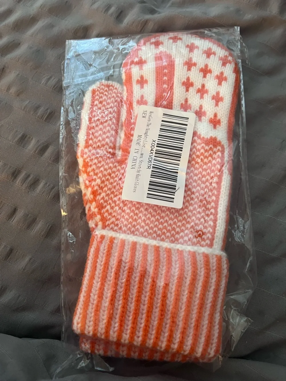 Middle finger unisex adult mittens new in sealed packaging